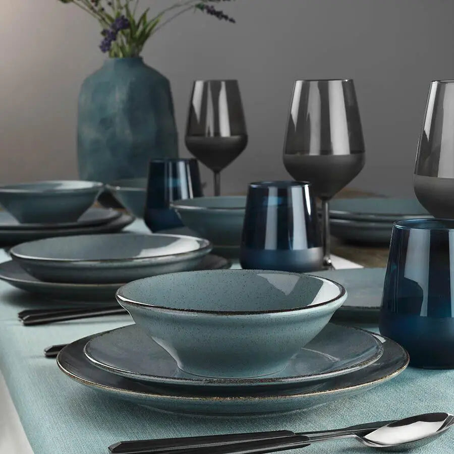 Serviciu de masă Kutahya Porselen Color-X în nuanțe de albastru și gri